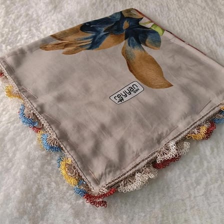 El Emeği İ̇Ğne Oyası Yazma , Fular ,Yemeni, Mevlit Örtüsü , Baş Örtüsü 4 Kenarı Oyalı  Pamuk 100*100Cm
