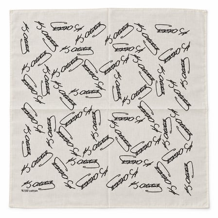 Atatürk İmza Desenli Bej %100 Pamuk 52x52 cm Fular Bandana (Okul, Etkinlik, Tören, Gösteri)