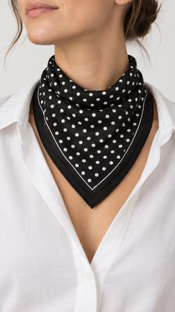 Siyah Puantiyeli 52x52 cm %100 Pamuk Fular Bandana Unisex Çok Amaçlı Aksesuar