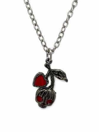 Gotik Kiraz Kuru Kafa Kolye Kırmızı Detaylı Metal Zincir Unisex