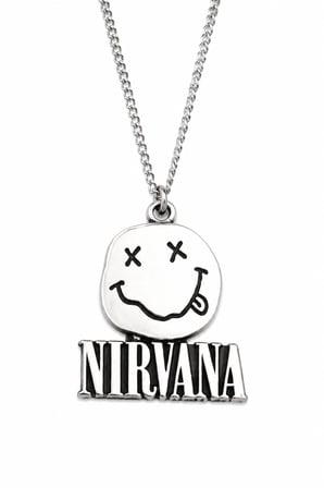 Nirvana Smiley Logolu Rock Müzik Kolyesi Hediye Aksesuar