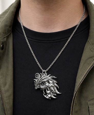 Gümüş Renk Anime FFXVI Ifrit Bahamut Desenli Kolye Unisex Yetişkin