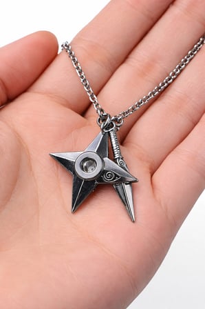 Naruto Şuriken Kunai Desenli Gümüş Renk Kolye Unisex Yetişkin Anime