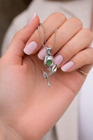 Karanlıkta Parlayan Gül Kolye Gümüş Renk Zincir Unisex Metal Aksesuar
