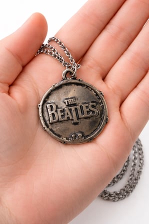 Unisex The Beatles Yazılı Metal Kolye Gümüş Renk 60 cm Zincir