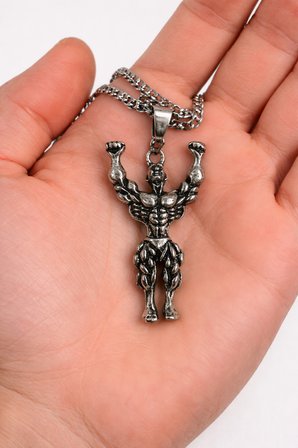 Erkek Vücut Geliştirme Figürlü Metal Kolye Gümüş Renk Zincir 60 cm