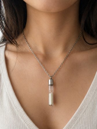 Cam Tüp Kum Kolye Gümüş Renk Zincir Unisex Hediye Tasarım Kolye