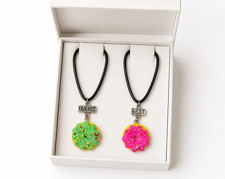 Çocuklar İçin Donut Figürlü Best Friends İkili Arkadaşlık Kolyesi Hediye