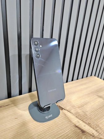 Samsung Galaxy A24 128 GB Siyah - Teşhir