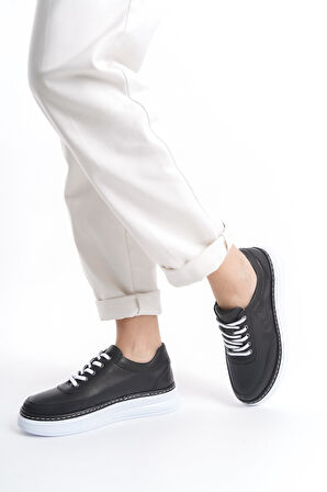 İçi Dışı Deri Hafif Taban Günlük Kadın Sneakers Ayakkabı  Rh7023