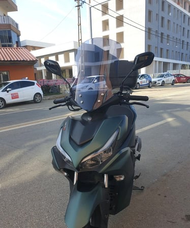 MOTOCAM RKS Arome 125 Ön Cam 2023-2026 Model 54cm Füme Renkli