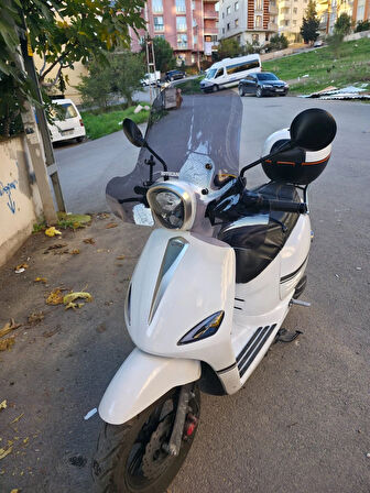 MOTOCAM Rks Letbe LB 125 Ön Cam 2023-2025 Model 45cm Füme Renkli 4mm ELCİKLİ APARAT GÖNDERİLMEYECEK