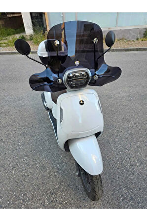 MOTOCAM RKS VPS 125 Siperlik Ön Cam 2022-2025 Model 42cm Siyah Renkli 4mm