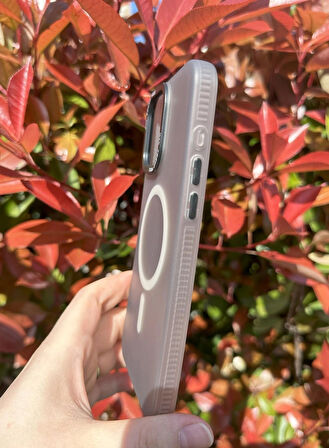 iPhone 15 Pro Max Uyumlu Magsafe özellikli Kaliteli Sararmaz Gri Kılıf - Kırılmaz Cam Hediyeli