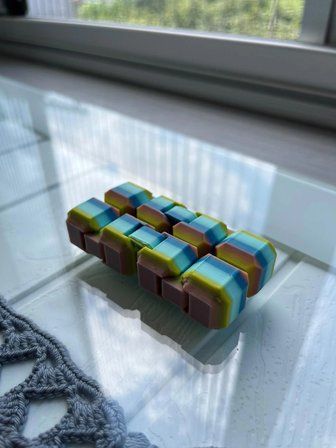 Renkli Rengarenk Sonsuzluk Küpü / Fidget Cube / Stres Giderici Eklem Oyuncak (3D Üretim)