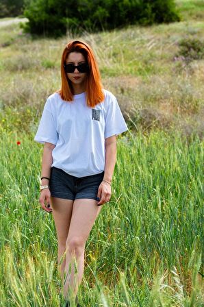 REVVED PAGES Logo Baskılı T-Shirt 