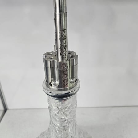 Kristal Şişeli Çelik Rus Takımı