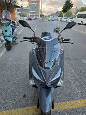 MOTOCAM Revolt RSX4 Siperlik Ön Cam 2022-2025 Model 75cm Şeffaf Renkli 4mm ORTA BOYLU