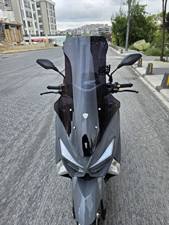 MOTOCAM Revolt RSX4 Siperlik Ön Cam 2022-2025 Model 78cm Siyah Renkli 4mm UZUN CAM