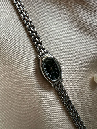 Retro Minimal Boncuk Kordon Vintage Kadın Kol Saati