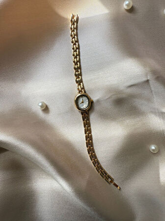 Retro Minimal Boncuk Kordon Vintage Kadın Kol Saati