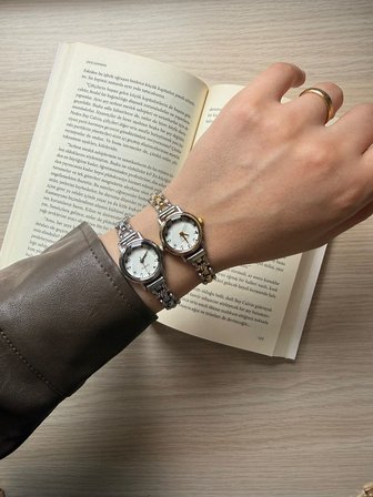 Retro Minimal Metal Kordon Vintage Kadın Kol Saati İki Renk