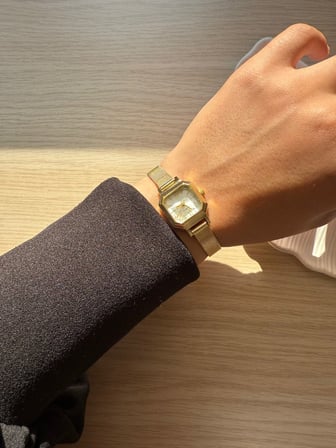 Minimal Hasır Kadın Kol Saati Altın