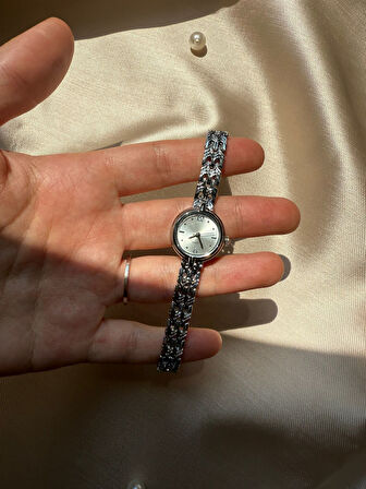 Retro Minimal Hasır Kordon Vintage Kadın Kol Saati Yuvarlak