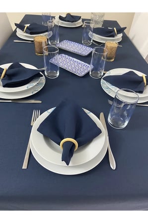 Zeren Home Elite Masa Örtüsü + Runner Takım Sıvı ve Lekeye Dayanıklı Lacivert