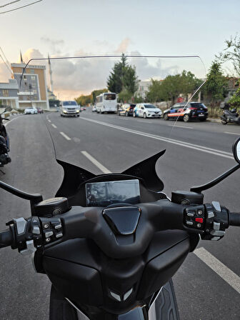 MOTOCAM RKS RZ 250 S Siperlik Ön Cam 2022-2025 Model 68cm Şeffaf Renkli 4mm UZUN CAM