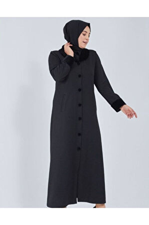 Incila Yakası Ve Kolağzı Kürklü Ferace