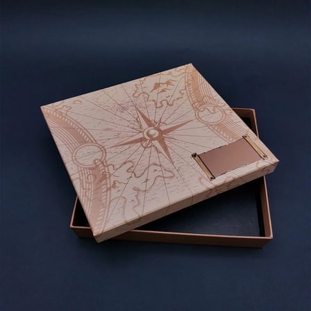 Eco Lounge Pusula Temalı Hediye Kutusu Bej 16x17x4 cm Dekoratif Karton Kutu