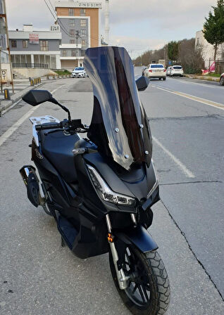 MOTOCAM Salcano Wind 150 Siperlik Ön Cam 2023-2025 Model 68cm Siyah Renkli 4mm