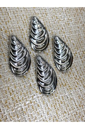 Midye kabuğu model gümüş renk extra büyük düğme seti(4.3cm)