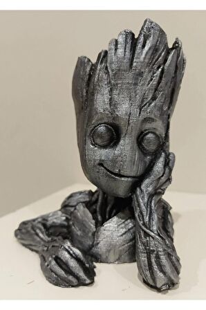 Baby Groot Saksı Kalemlik Biblo Figür Metalik Sert Polyester Yüksek Kalite Büyük Boy