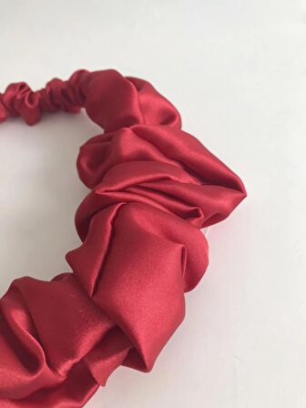 Kadın Kırmızı Saten Büzgülü Scrunchie Saç Bandı / Bandanası