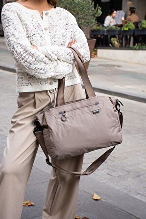 Sanmorris Paraşüt Kumaş Çok Gözlü Hafif Günlük ve Seyahat Omuz Çantası