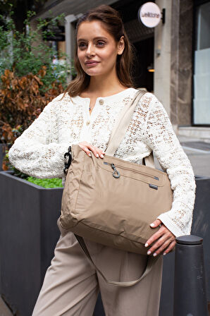 Sanmorris Paraşüt Kumaş Çok Gözlü Hafif Günlük ve Seyahat Omuz Çantası