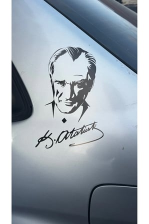 Atatürk silüeti ve İmzası 20x25 cm