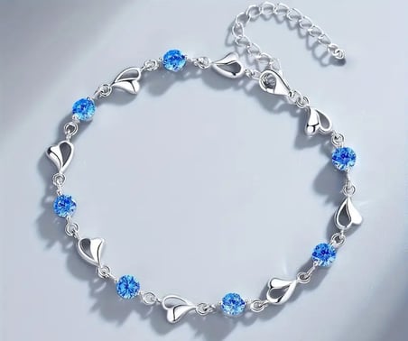 Aqua Love Gümüş Kaplama Kalp ve parlak taşlı Bileklik-Sevdiklerinize ve kendinize en özel hediye