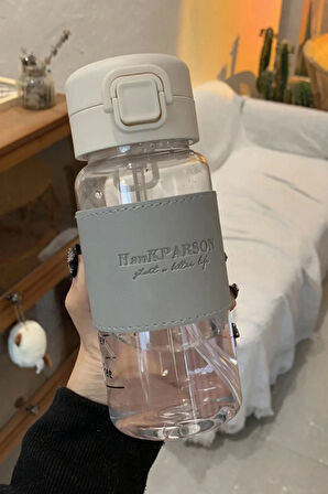  500 ML Pipetli Plastik Su Şişesi (Deri Görünümlü Kaplamalı Taşınabilir Sızdırmaz) - Öğrenciler İçin Uygun