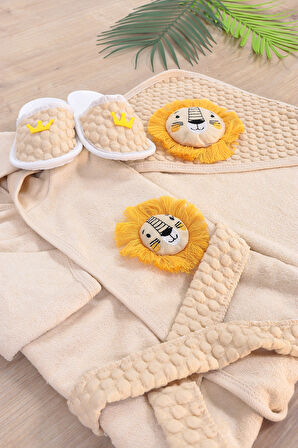 Erkek Bebek Aslan İşemeli Lüks Bornoz Takımı  Havlu Seti Organik  % 100 Pamuk Kumaş 0- 2 Yaş STL7054