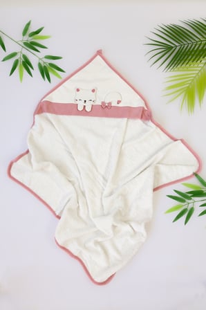 Kız Bebek Kendinden Şapkalı Pembe Havlu %100 Pamuk Banyo Havlusu Yenidoğan Hediyesi STL7223