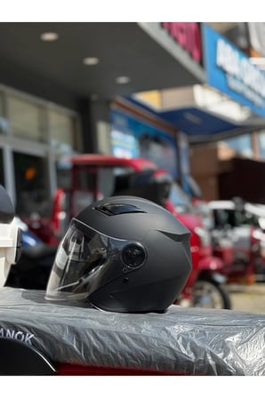GÜNEŞ VİZÖRLÜ MOTOSİKLET KASKI - MEVZUATA UYGUN