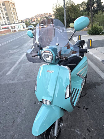 MOTOCAM Skyjet Bellina Ön Cam 2024-2025 Model 41cm Füme Renkli 4mm Elcikli APARATSIZDIR