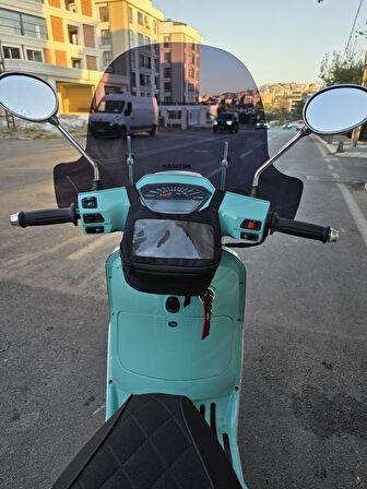 MOTOCAM Skyjet Bellina Ön Cam 2024-2025 Model 41cm Siyah Renkli 4mm Elcikli APARATSIZDIR