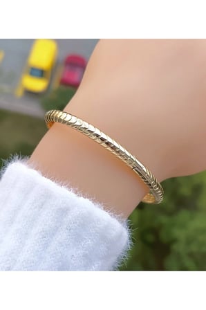 Xuping 14k Altın Kaplama Yılan Model Zirkon Taşlı Şık Hediyelik Kadın Kelepçe Bileklik