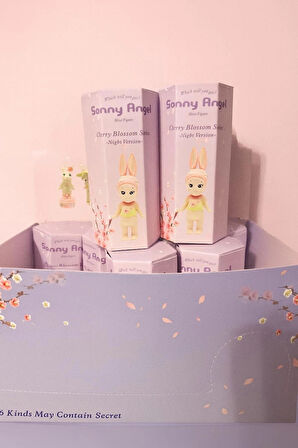 Sonny Angel Cherry Blossom Series Night Version Sürpriz Figür Oyuncak Tablet Telefon Aksesuarı