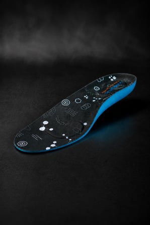 srfn ticaret FOOT FOOT CARE TECHNOLOGY Ortopedik Memory Foam Tabanlık – Anatomik Metatarsal, Kavis ve Topuk Destekli Tam Boy Unisex 35–46