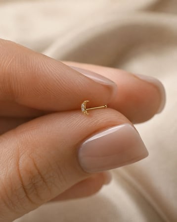 14 Ayar Altın Taşlı Hilal Model Hızma Burun Piercing